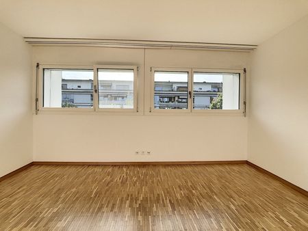 SEHR SCHÖNE ATTIKA 5.5-ZIMMER-WOHNUNG / MAGNIFICENT 5.5-ROOM ATTIC FLAT! - Foto 5