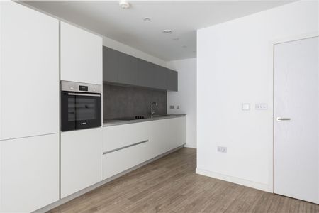 Brunner Road , E17 7FH - Photo 4
