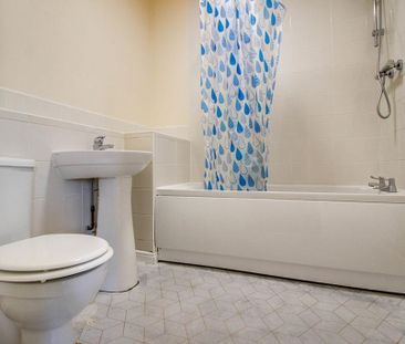 2 bedroom apartment to rent - Photo 6