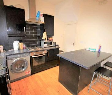 Harold View, Leeds, LS6 - Photo 6