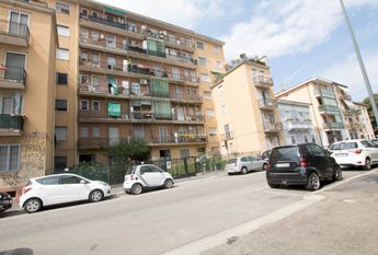 Wonderful single room in Via Riccardo Pitteri