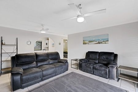Stylish Furnished Unit in the Heart of Kings Beach - Photo 4