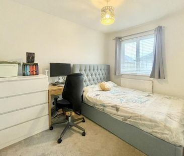 3 bedroom detached house to rent - Photo 3