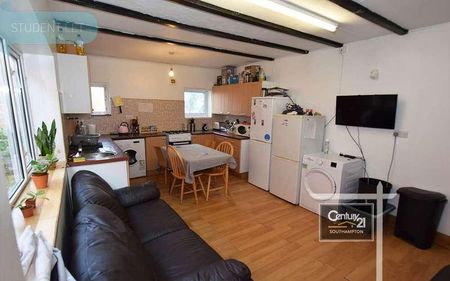 |ref: |, Kenilworth Road, Southampton, SO15 - Photo 2