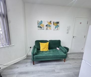 1 bedroom house to rent - Photo 2