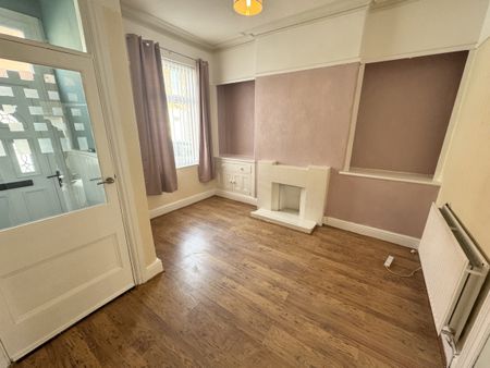 4, Brunswick Place, Preston - Photo 4