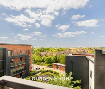 Hazelnut Court, Firwood Lane, Romford - Photo 5