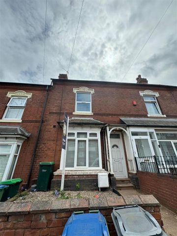 1 bedroom in a house share to rent - Photo 5