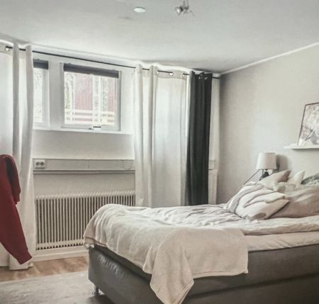 Stor lägenhet i hus uthyres långsiktigt. - Photo 3