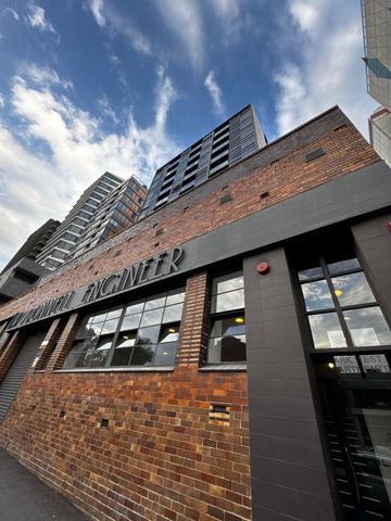 West Melbourne - Photo 4