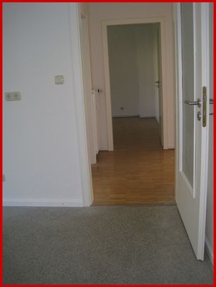 huesch-immobilien.de ** Gepflegte 2-Raumwohnung mit Balkönchen.** - Photo 1