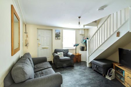 1 bedroom terraced house to rent - Photo 2
