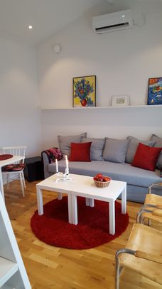 Sabelvägen, Åkersberga - Photo 1