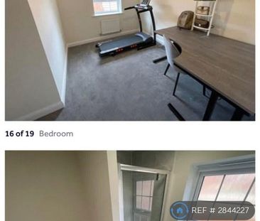 4 bedroom detached house to rent - Photo 4