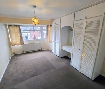 3 bedroom semi-detached house to rent - Photo 6