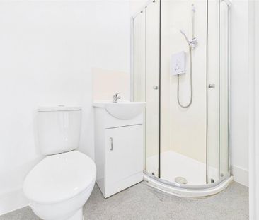 Property to rent - Photo 4