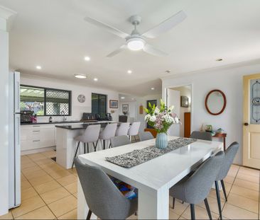 GENEROUS FAMILY HOME WITH FANTASTIC OUTDOOR LIVING - Photo 3