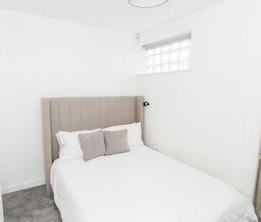 1 bedroom flat to rent - Photo 6