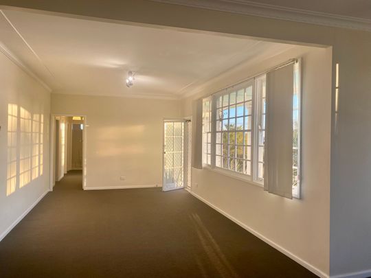 CENTRALLY LOCATED HOME - Photo 1