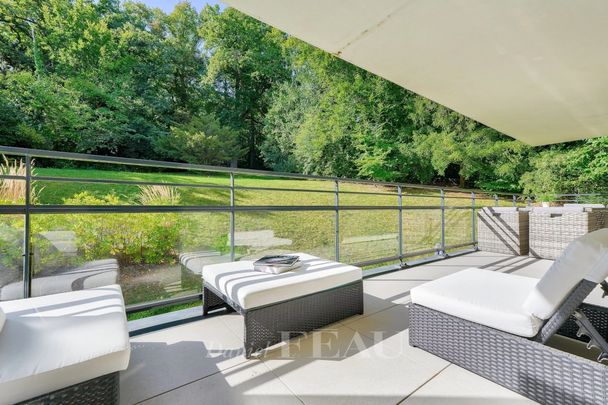 Ville-d'Avray - Appartement familial - 4 chambres, balcon - Photo 1
