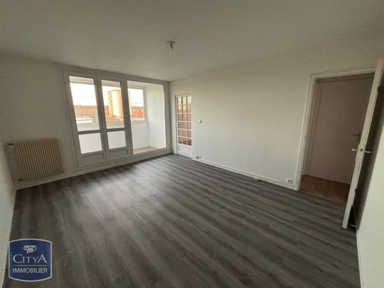 Location Appartement 4 pièces 82m² ST PIERRE DES CORPS 37700 - Photo 1