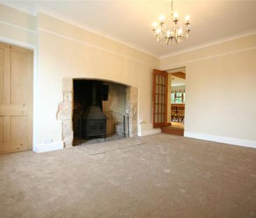 4 bedroom semi-detached house to rent - Photo 2