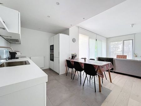 Appartement te huur - Photo 2