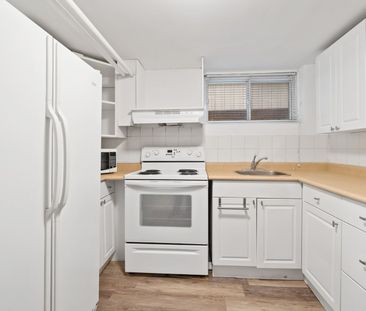 For Lease - 33 St John's Road Unit# Basement, Toronto, Ontario - Photo 3