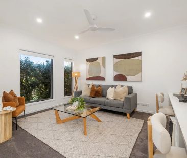 THE PERFECT BLEND OF SPACE, STYLE & COMFORT - Photo 3