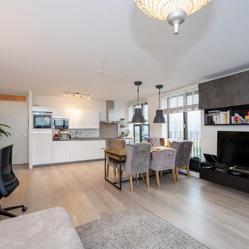 Titus van Rijnstraat 153 - Photo 1