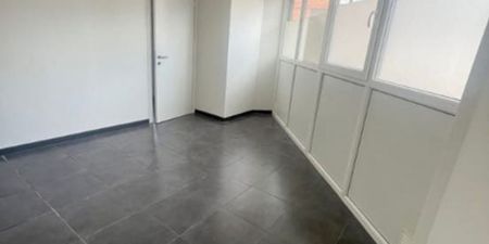 Gelijkvloers app. te huur in Sint-Niklaas voor € 610 met 1 slaapkamer - Photo 5