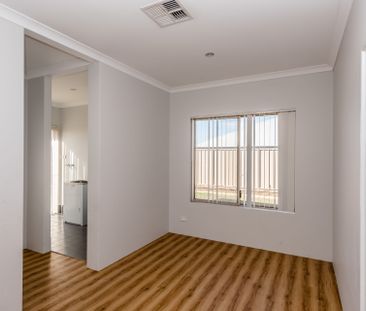 WANDINA FAMILY HOME! - Photo 5