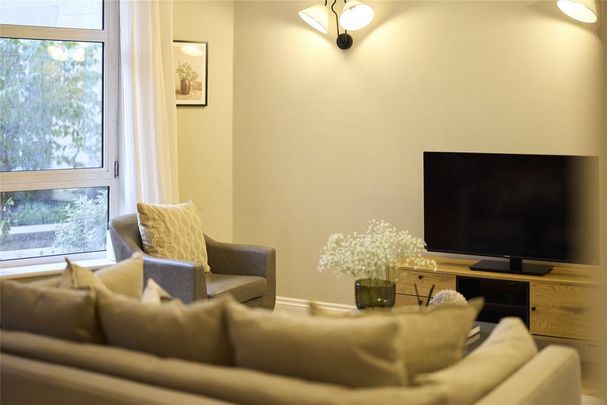 3 bedroom apartment to rent - Photo 1