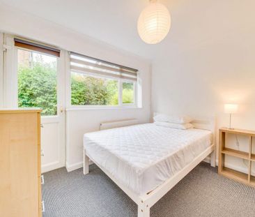 6 bedroom house to rent - Photo 5