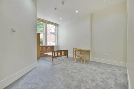Broadhurst Gardens - Photo 3