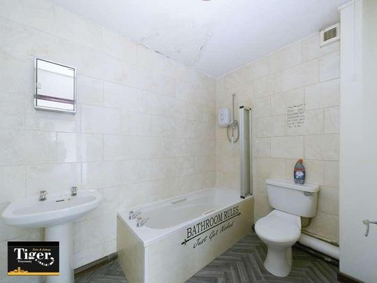 Bispham Road, Blackpool, FY2 - Photo 1