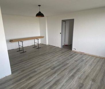 Appartement te huur in Marcinelle voor € 625 met 2 slaapkamers - Foto 1