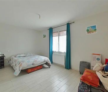 Location maison 3 pièces - 95m² à Chouppes (86110) - Photo 5