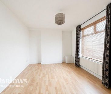 3 bedroom terraced house to rent - Photo 4