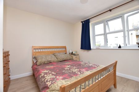 Glaisher Street, London, SE8 - Photo 5