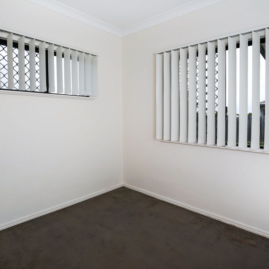 COMFORTABLE 4 BEDROOM FAMILY HOME IN DEERAGUN! - Photo 1