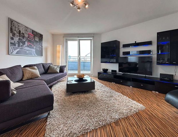 KL - Lämmchesberg, Penthousewohnung mit 2 ZKB, große Terrasse, EBK *MÖBLIERT* - Photo 1