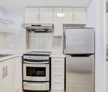 For Lease - 8 Lee Centre Drive Unit# 1111, Toronto, Ontario - Photo 6