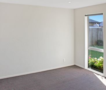 Christchurch - Photo 1