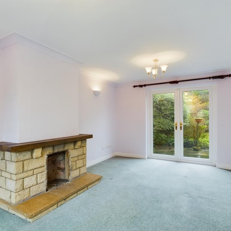 4 bedroom semi-detached house to rent - Photo 1