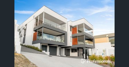 Modern Coastal Living Moments from Scarborough Beach - Photo 5