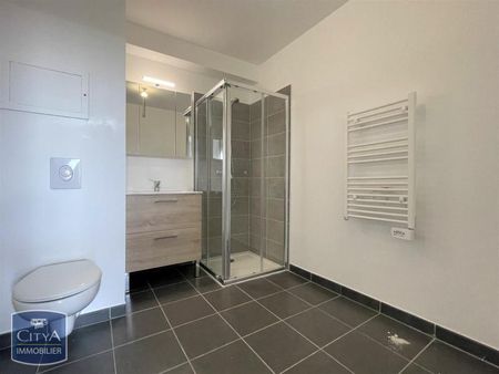 Location Appartement 2 pièces 44m² MONTFAVET 84140 - Photo 3