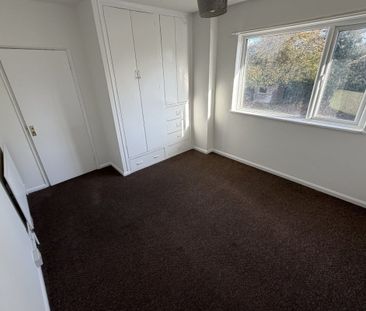 Kingsland Close - Photo 2