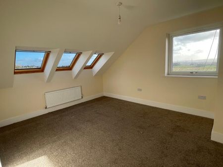 3 bedroom detached house to rent - Photo 2