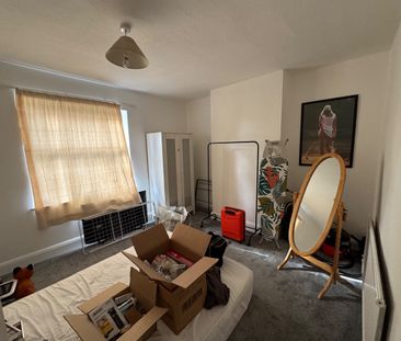 2 Bed Terraced House, Leicester Road, LE7 - Photo 3